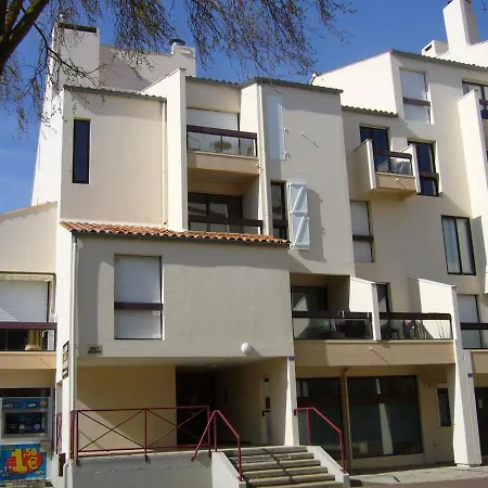 La Rochelle - 3 Pieces Avec Piscine, Parking, Animaux Admis, Proche - Fr-1-551-1 La Rochelle (Charente-Maritime)